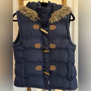 Navy Blue Puffer Vest with Faux Fur Trim